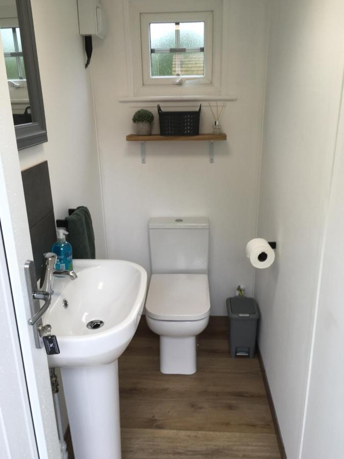 Alder Pod, Clay Bank Huts Hotel Ingleby Greenhow Ngoại thất bức ảnh